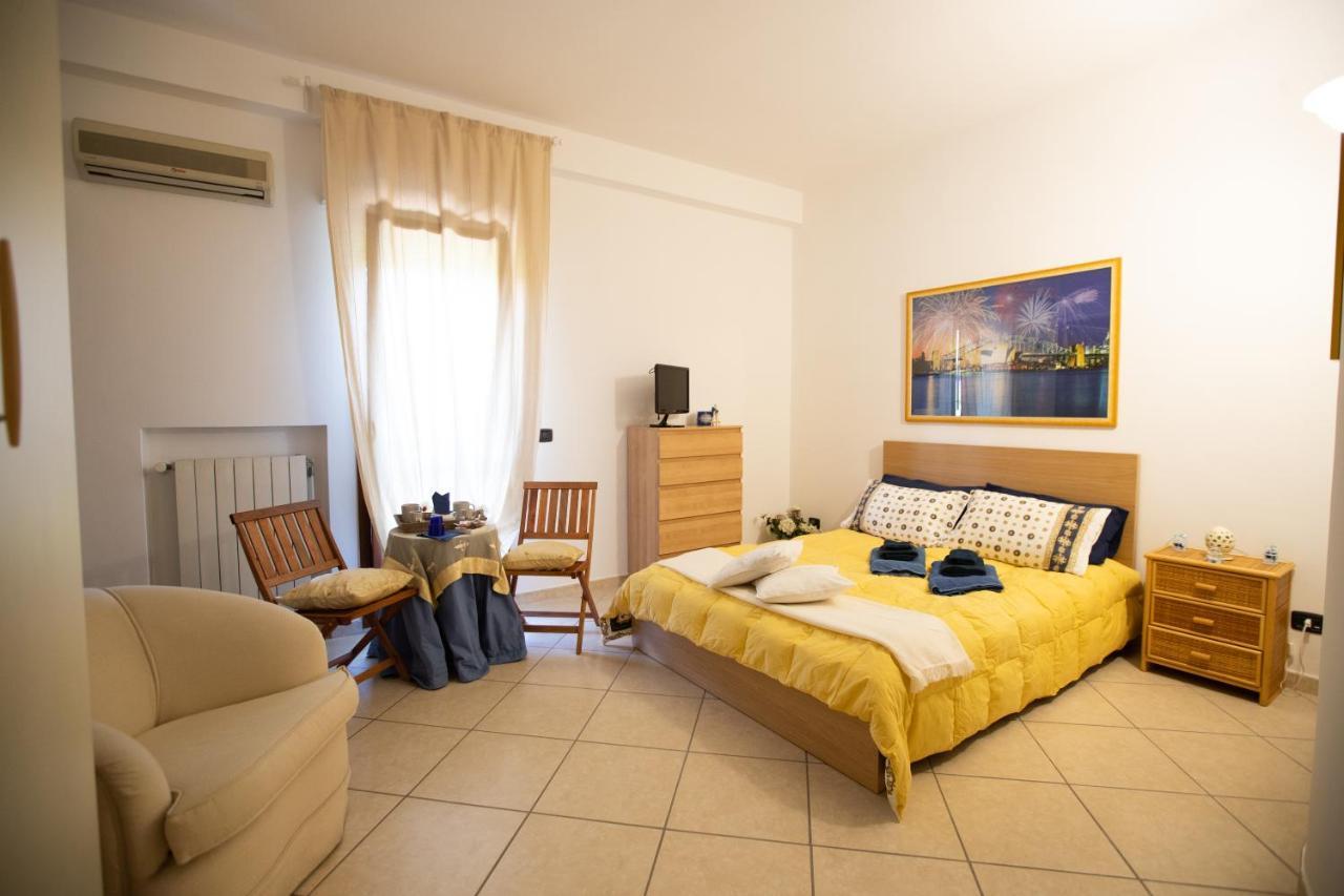 Anfol Otel Bari Dış mekan fotoğraf